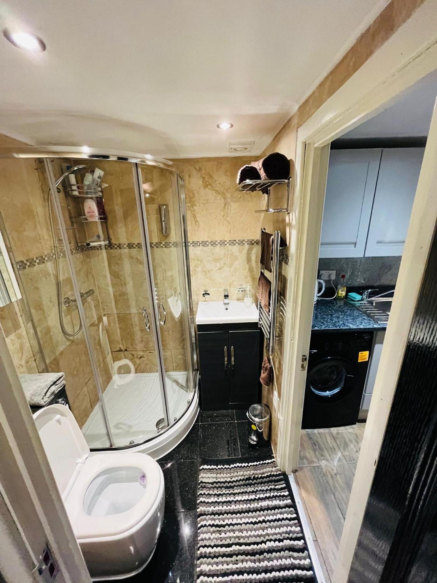 Exclusive Private One Bedroom Suite Лондон Екстер'єр фото